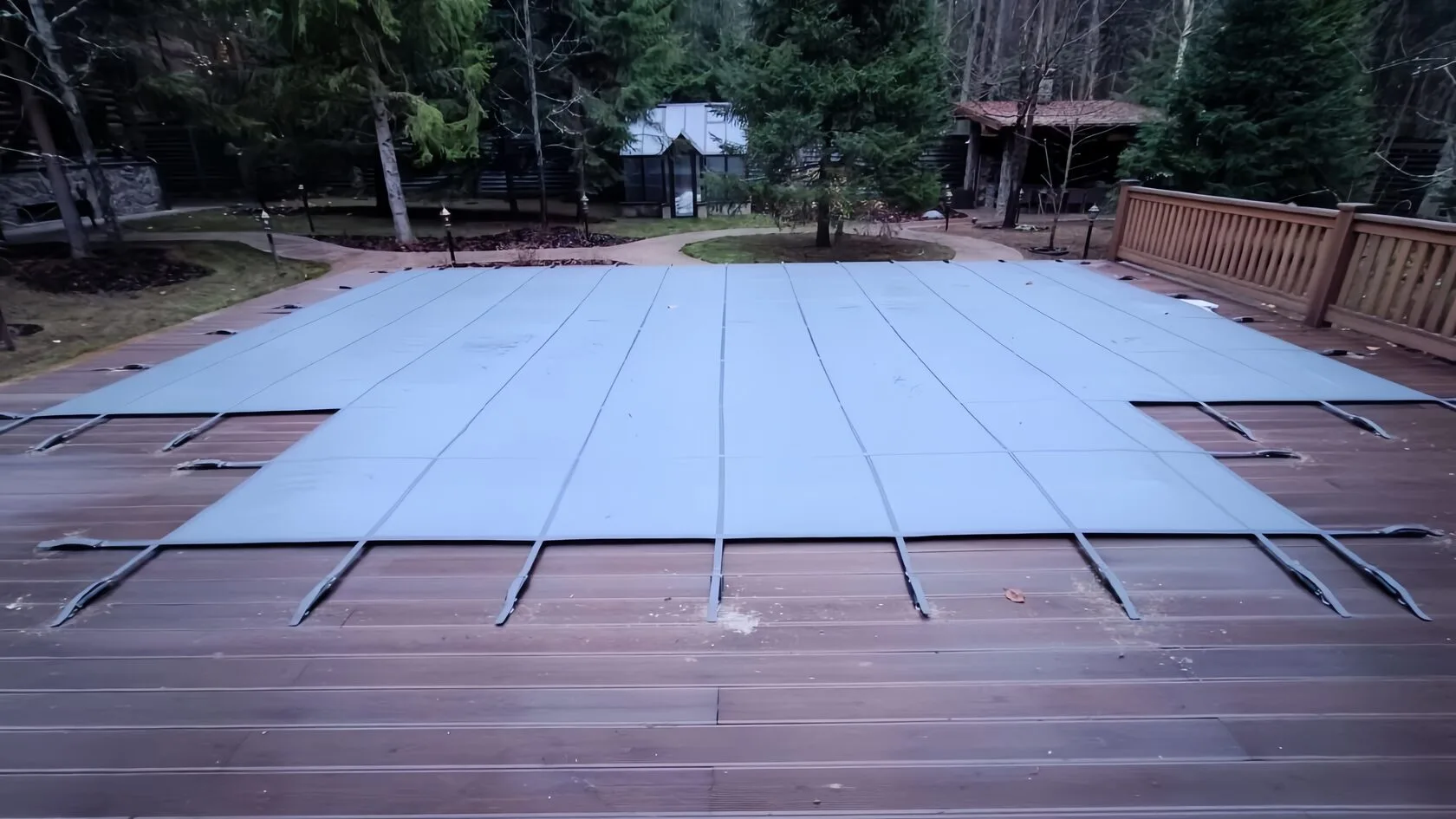 Покрывало для бассейна Laguna Cover Mesh в Всеволожске